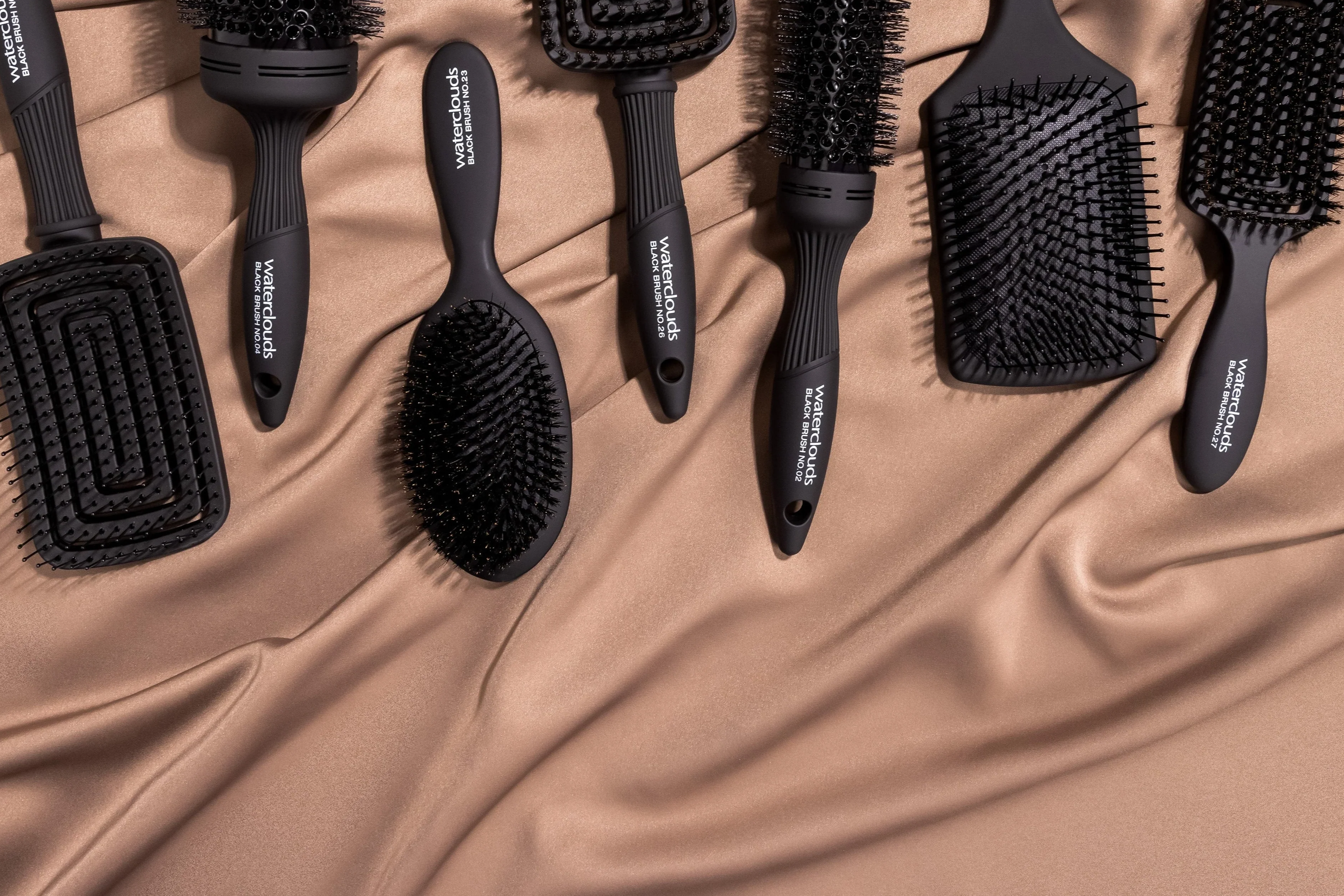 BLACK BRUSH